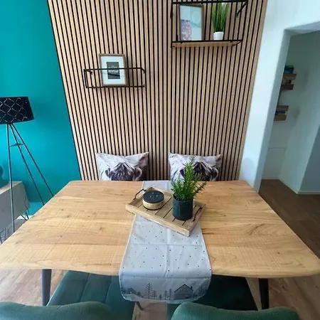 Daire Ferienwohnung Ostrach Im Allgaeu Mit Bergblick Und Garten Sonthofen